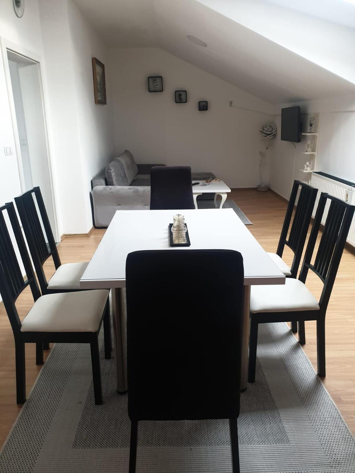 Apartman Sofia 茹帕尼亚 外观 照片