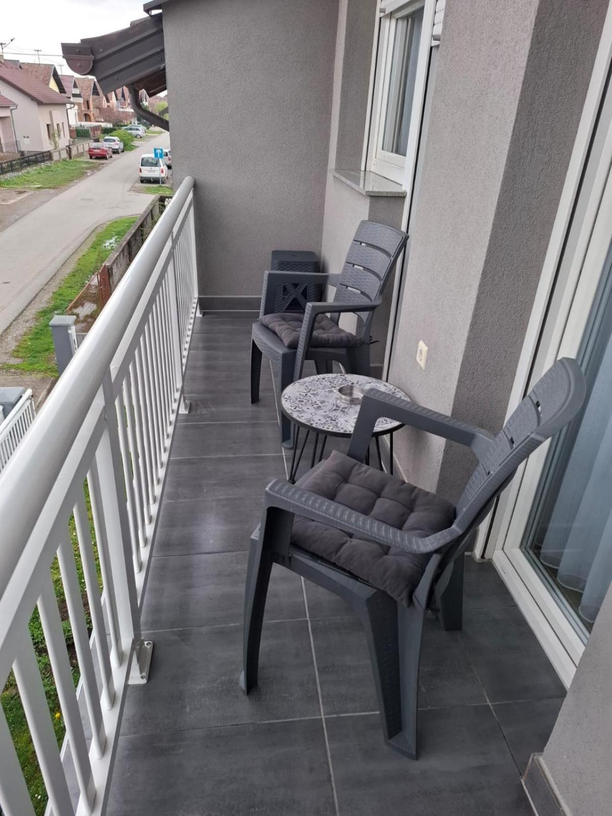 Apartman Sofia 茹帕尼亚 外观 照片