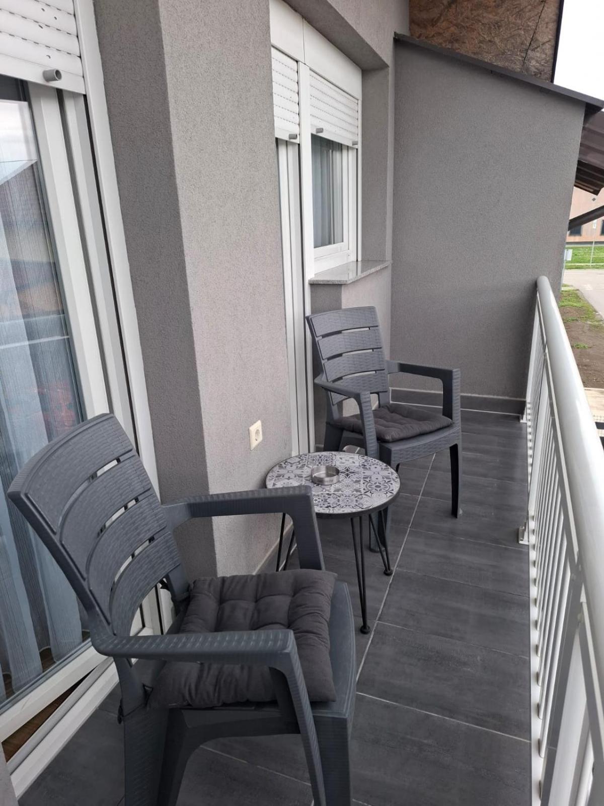 Apartman Sofia 茹帕尼亚 外观 照片