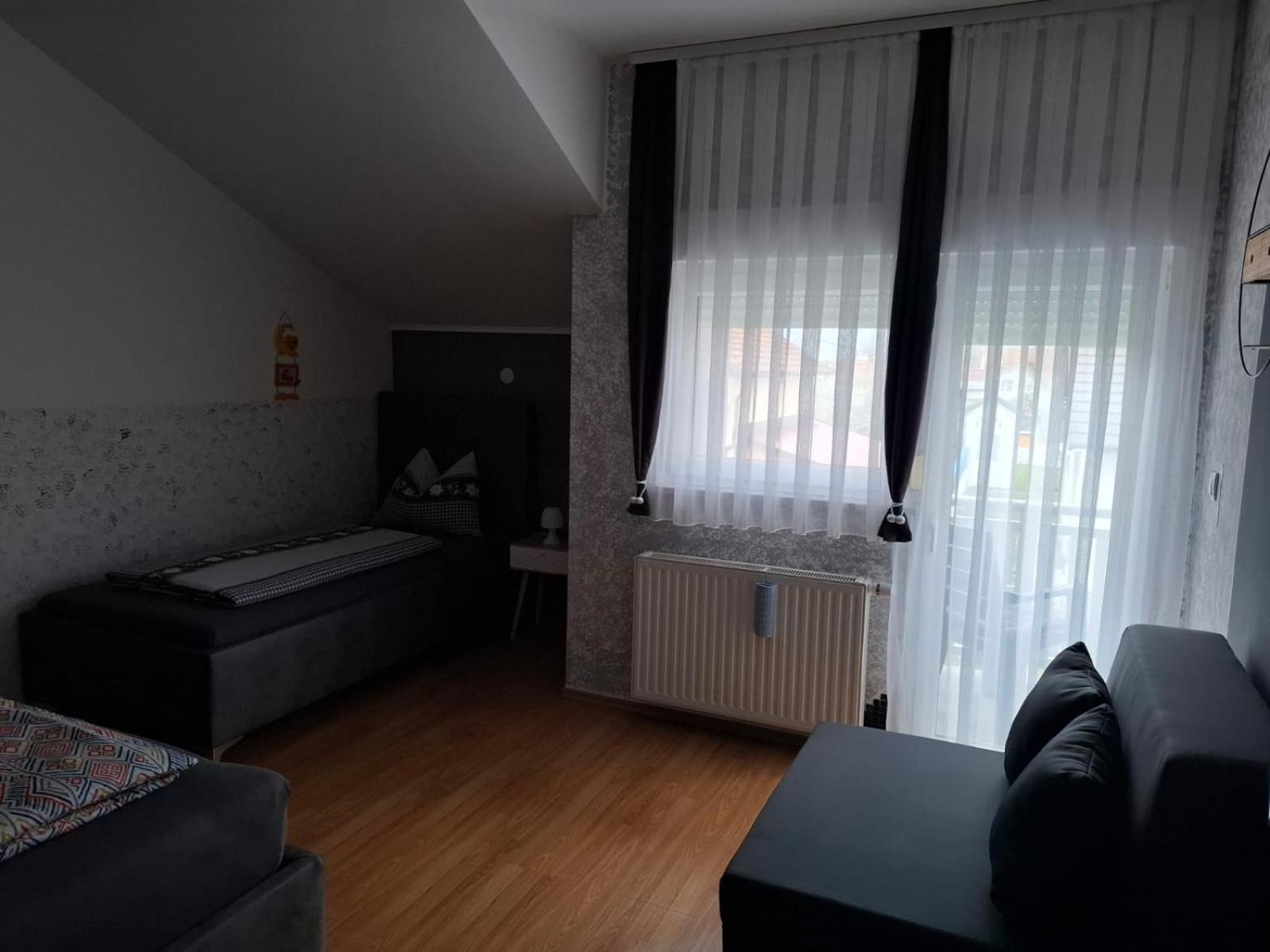 Apartman Sofia 茹帕尼亚 外观 照片